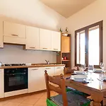 La Casa Delle Rose- Serenity Pool Apartment *